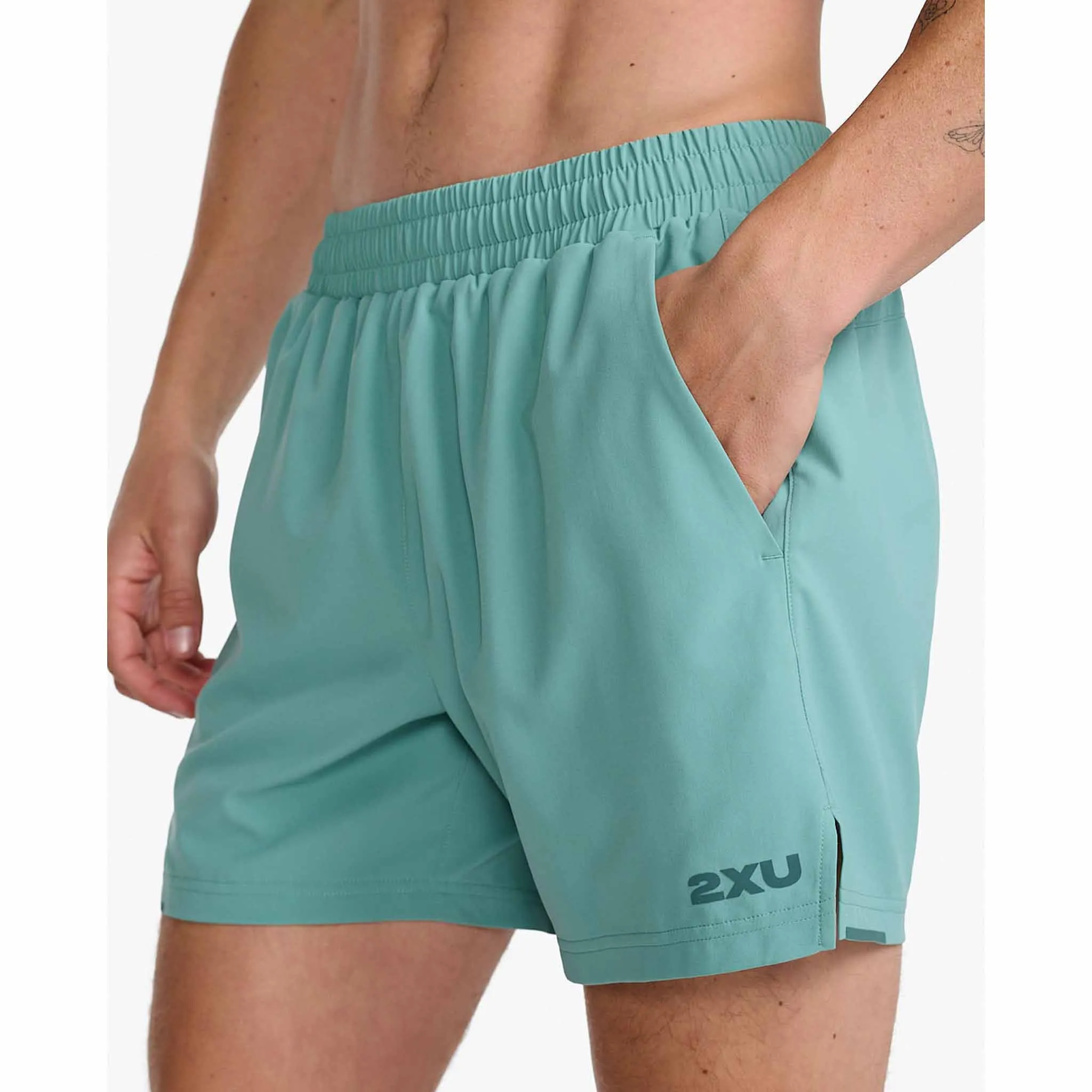 2XU Aero 7 Inch shorts de course à pied pour homme