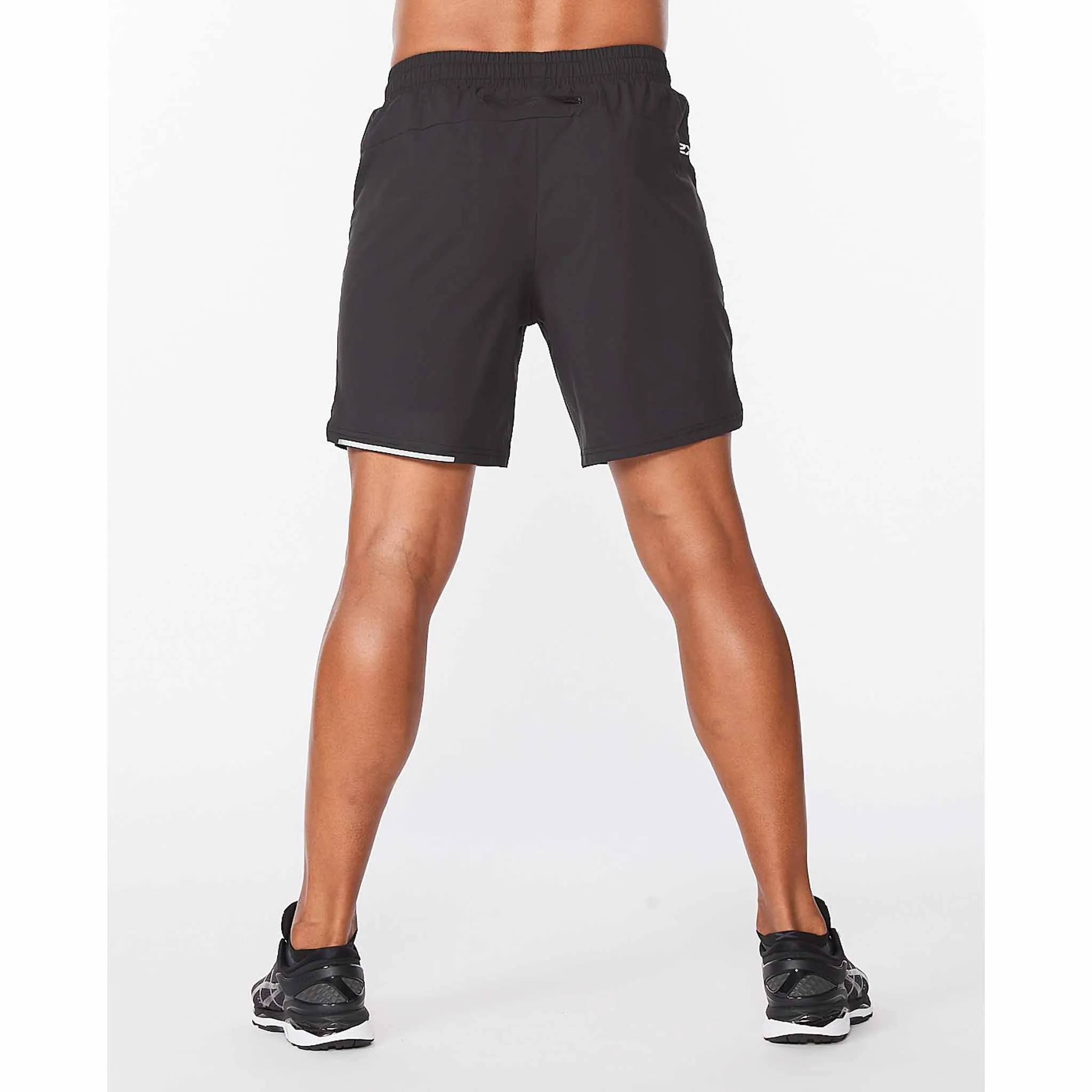 2XU Aero 7 Inch shorts de course à pied pour homme