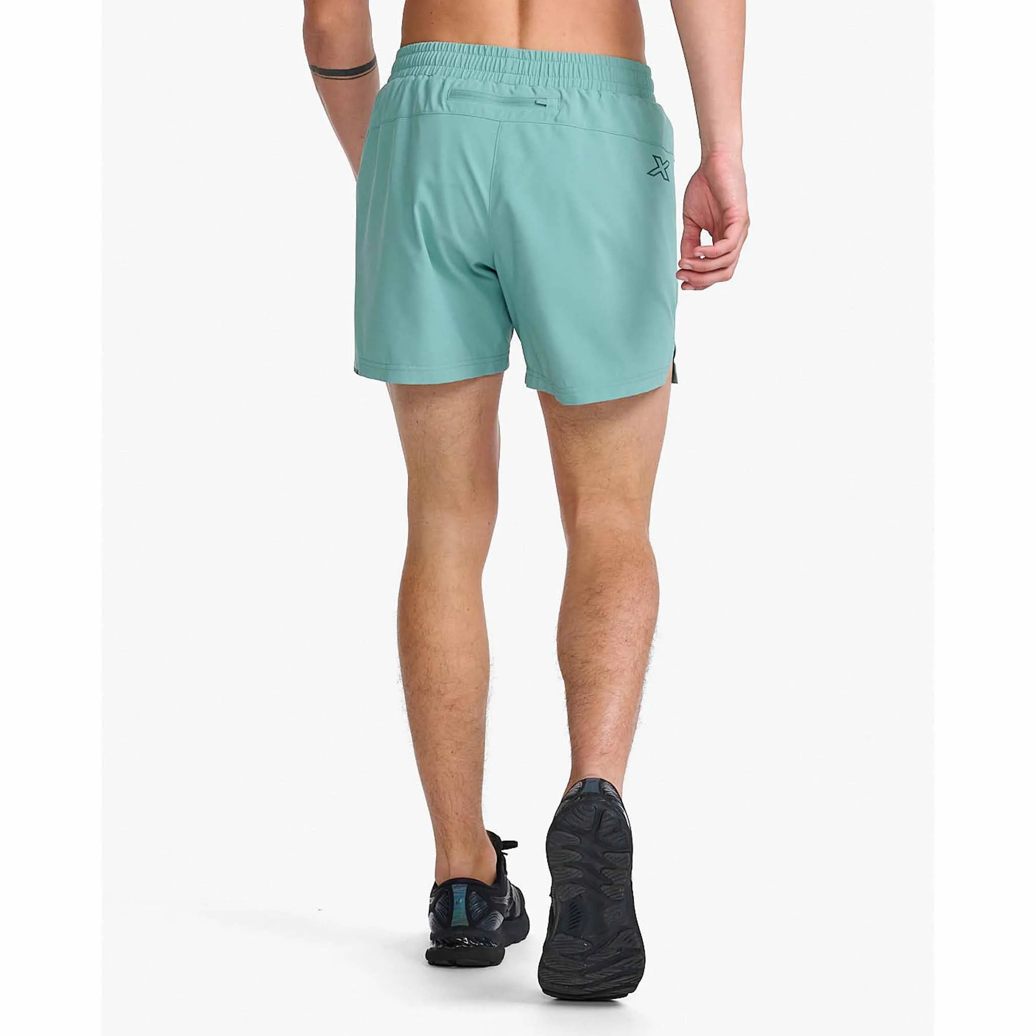 2XU Aero 7 Inch shorts de course à pied pour homme