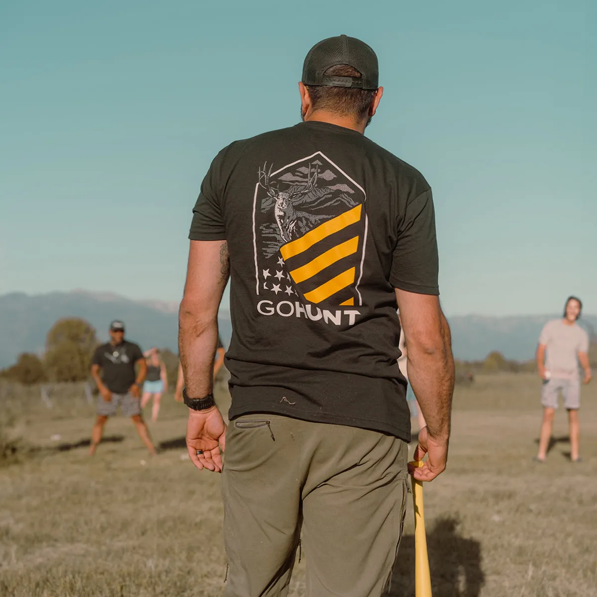 GOHUNT Legendary T-Shirt