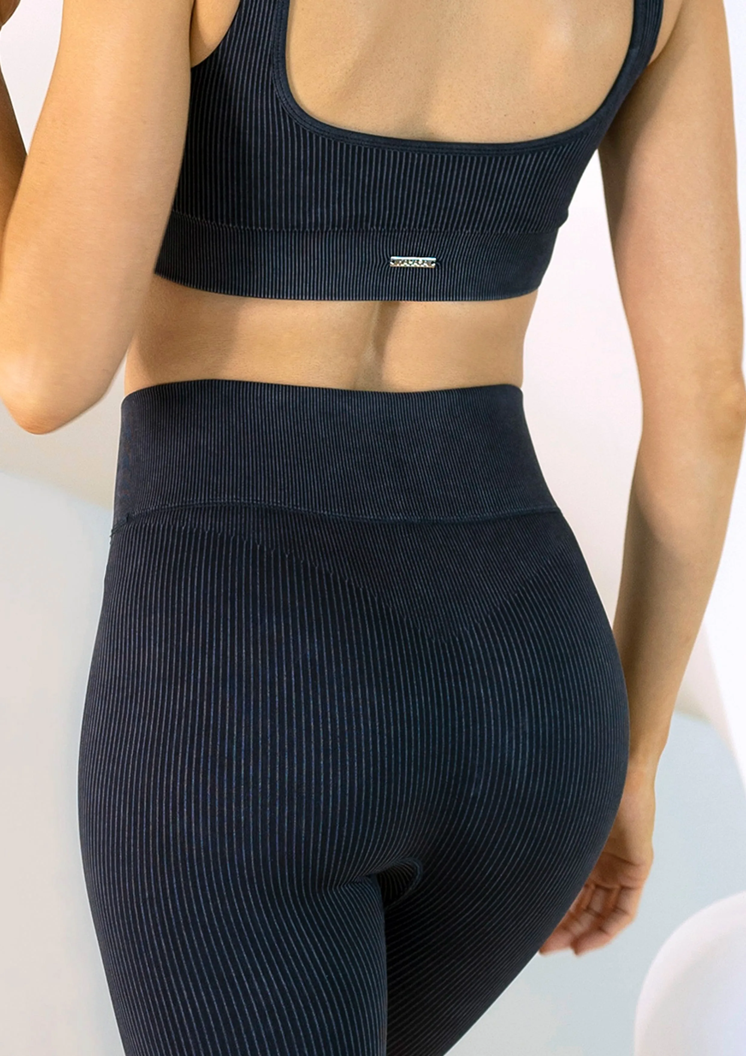 Graphite Ribbed Seamless Legging