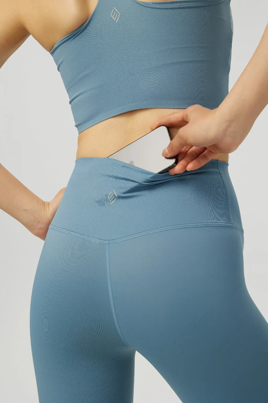Hidden Pocket High-Rise Leggings (Full 24'')