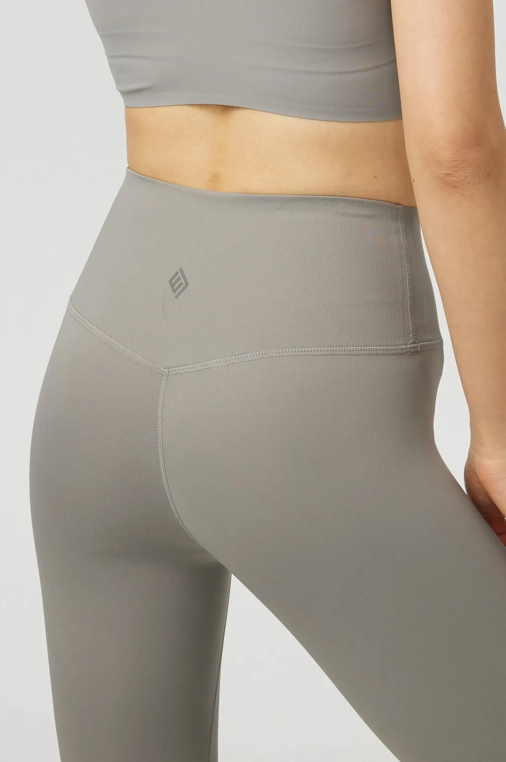 Hidden Pocket High-Rise Leggings (Full 24'')