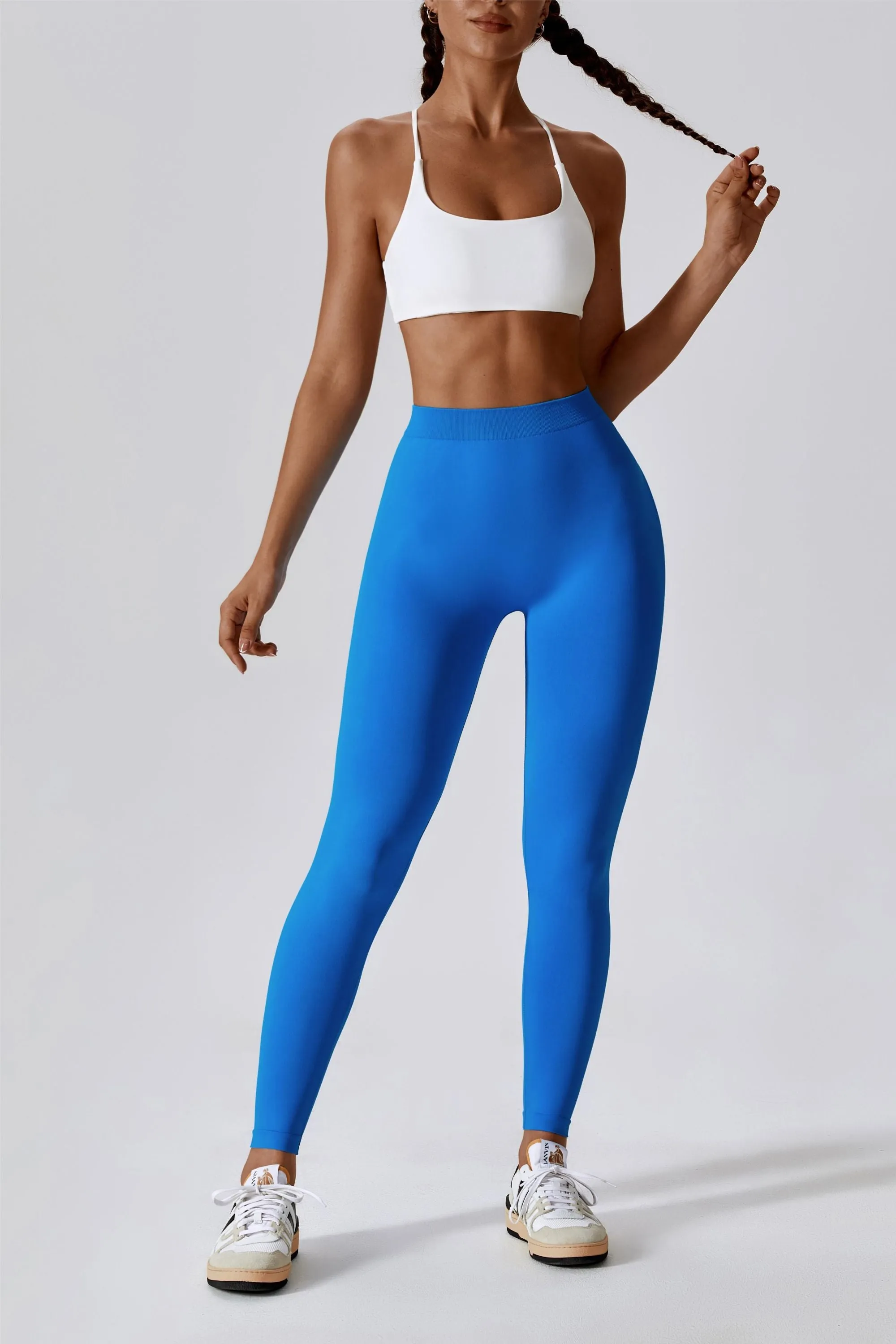 V-Back Seamless Scrunch Butt Leggings