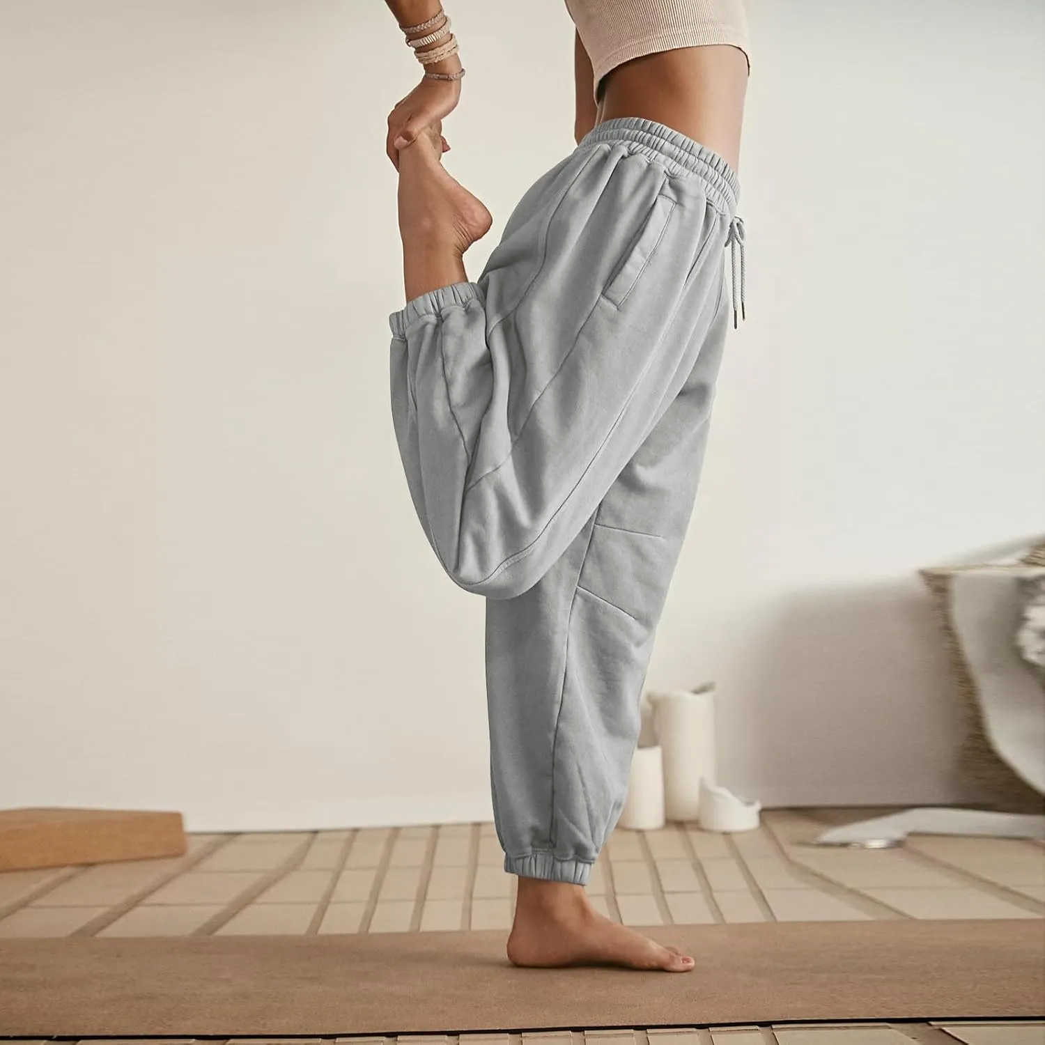 Womens Sweatpants Joggers Elastic High Waist Drawstring Lightweight Office Pants Slim Fit Trousers with Pocket 2024